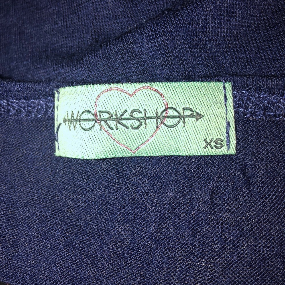 t-shirt - Picture 2 of 2